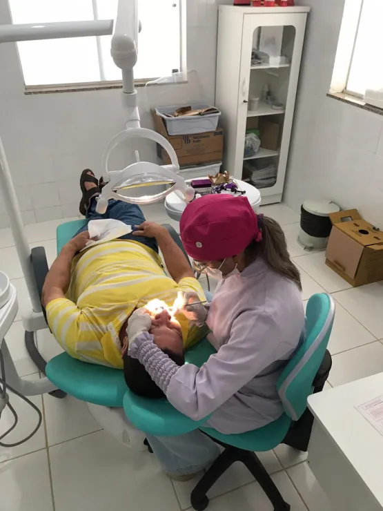 Prefeitura de Medeiros Neto dá continuidade a atendimentos odontológicos em Nova Zelândia