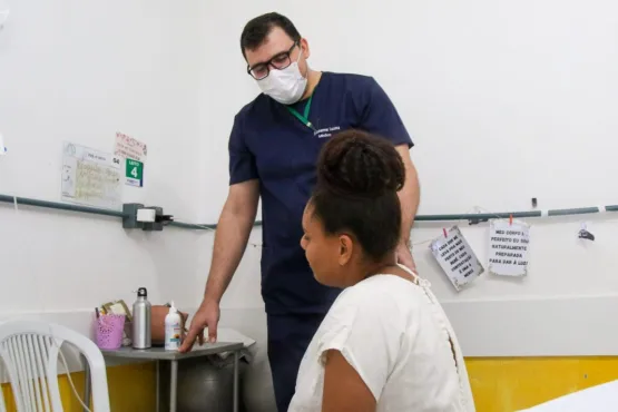 Residências médicas ajudam no atendimento na rede pública de saúde em Teixeira de Freitas