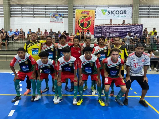 1ª rodada da Copa Comércio de Futsal de Medeiros Neto é marcada com a presença de grande público