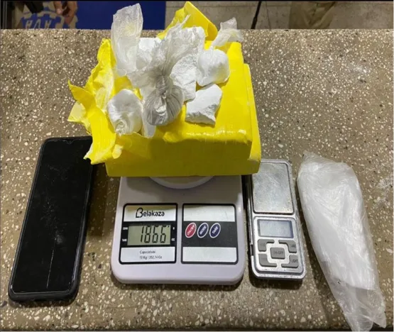 Homem é preso com quase 2 quilos de cocaína em Itanhém