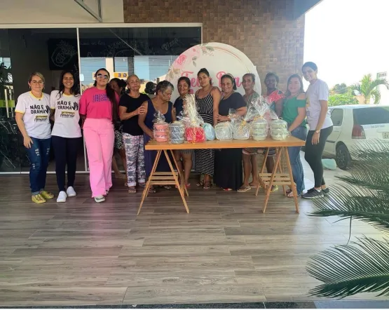 Prefeitura de Medeiros Neto realiza festa de Dia das Mães com pacientes do Caps