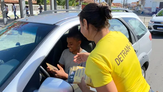 Retran de Alcobaça realiza blitz do maio amarelo