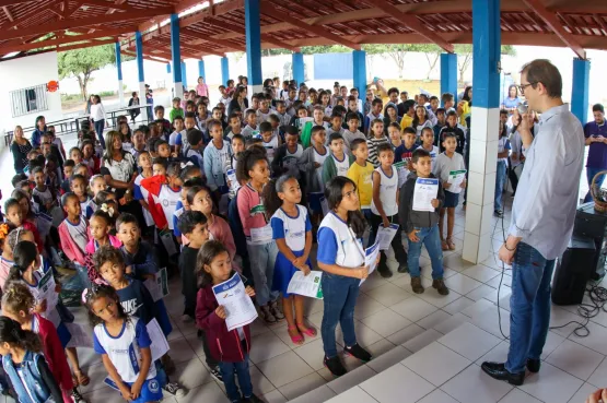 Teixeira - Edição do Prefeito na Escola ocorre na Escola Municipal Solidariedade