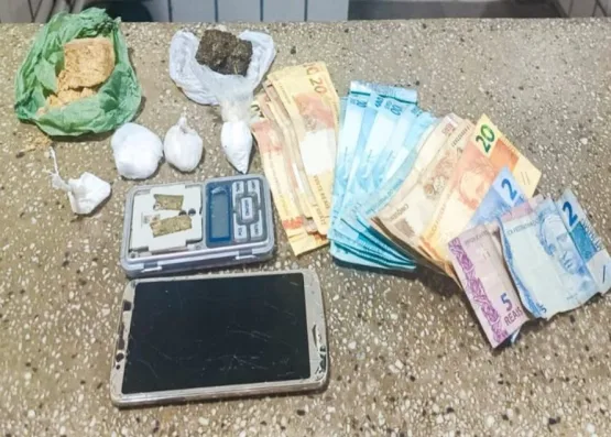Dupla é presa com drogas em Ibirapuã