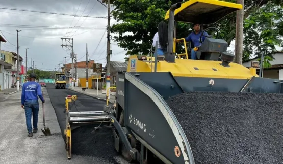 Prefeitura Municipal conclui obras de reparos e nivelamento na Rua Teófilo-Otoni em Mucuri