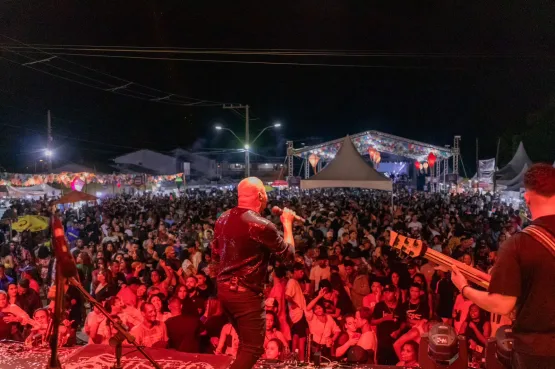 Prado realizou o maior são joão da história do município