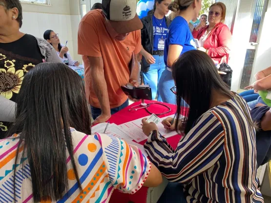 Saúde Com A Gente: Prefeitura expande serviços médicos através de projeto itinerante em Medeiros Neto