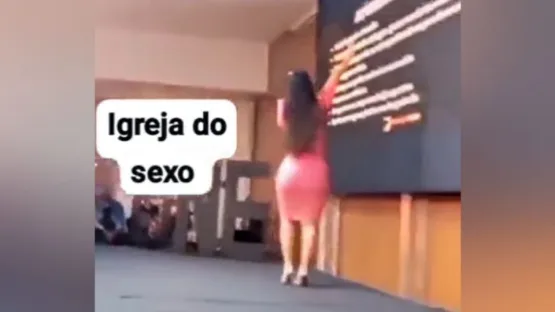VÍDEO – “Xereca labaxúria?”: Pastora dá dicas picantes para fiéis em igreja