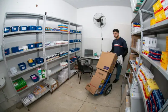 Prefeitura de Teixeira realiza entrega de medicamentos e demais insumos para o Complexo Ubirajara