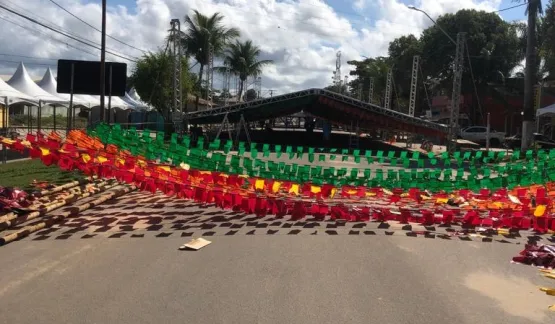 14º Forró do Asfalto: Tradição e Alegria Invadem Nova Viçosa em um Fim de Semana Inesquecível!