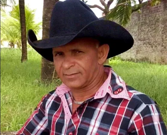 Morre aos 55 anos o cantor seresteiro Lelinho Alves