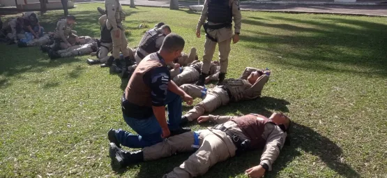 Policiais Militares recebem instrução de atendimento pré-hospitalar em Teixeira de Freitas