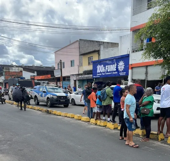 Homem e cavalo são mortos a tiros em Feira de Santana