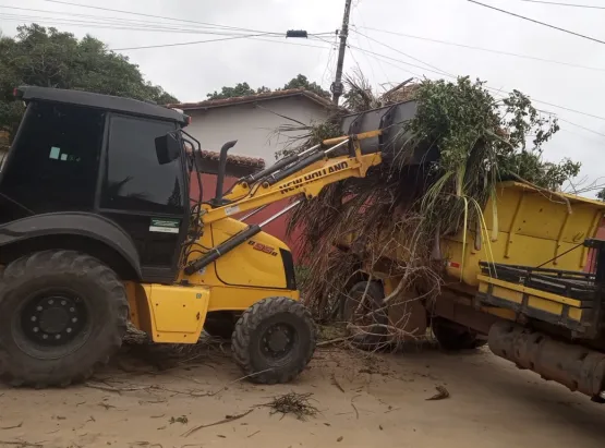 Mutirão de Limpeza transforma Nova Viçosa em um exemplo de cidadania e sustentabilidade