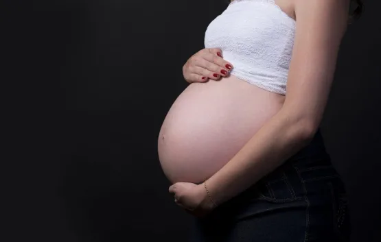 1 em cada 5 mulheres engravida naturalmente após ter bebê por reprodução assistida