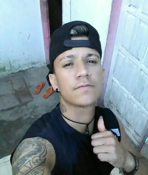 Morre no HMTF filho de radialista  baleado no bairro Liberdade