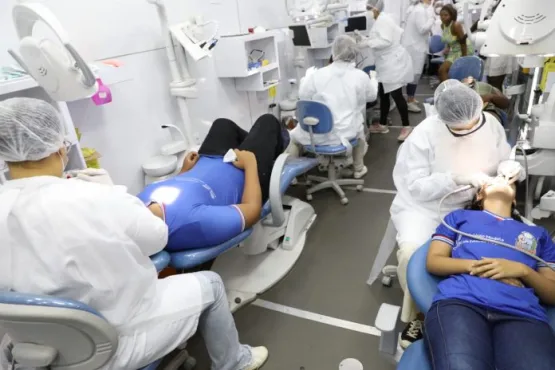 Odontomóvel chega a escolas estaduais em Itanhém, Lajedão, Ibirapuã, Itamaraju e Mucuri; Confira as datas