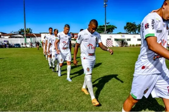 Seleção de Porto Seguro vence Teixeira de Freitas e se classifica para terceira fase