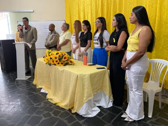 Prefeitura de Medeiros Neto realiza palestra em referente ao Setembro Amarelo