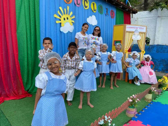 Prefeitura de Medeiros Neto realiza  apresentação do projeto 