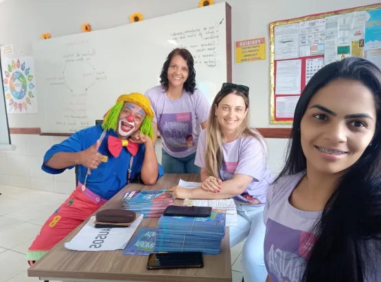 Assistência Social de Mucuri realiza roda de conversa com tema “Criança não Namora” com estudantes do município