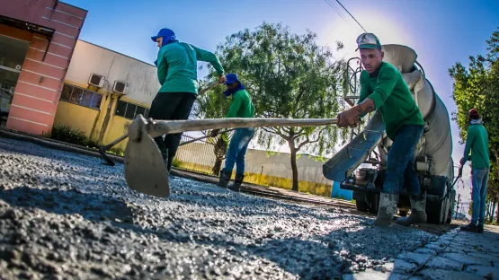 Prefeitura de Teixeira de Freitas continua investindo na infraestrutura do bairro Nova Jerusalém