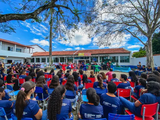 Prefeitura de Medeiros Neto realiza projeto Meio Ambiente com apresentações na Escola Ginásio João XXIII