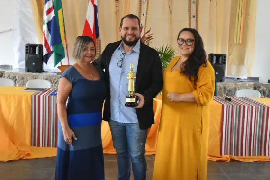 Chef Victor Silva Pessoa é homenageado e recebe título oficial em cerimônia na Câmara de Vereadores de Nova Viçosa