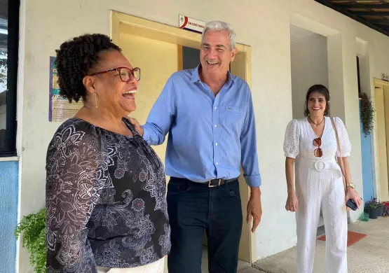 Medicina Veterinária e Rede CUNIs: prefeito Beto Pinto recepciona reitora da UFSB em visita inédita a Medeiros Neto