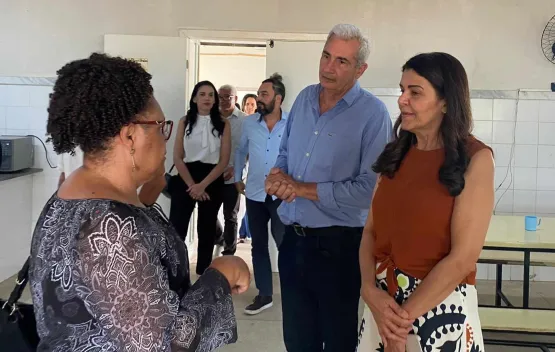 Medicina Veterinária e Rede CUNIs: prefeito Beto Pinto recepciona reitora da UFSB em visita inédita a Medeiros Neto