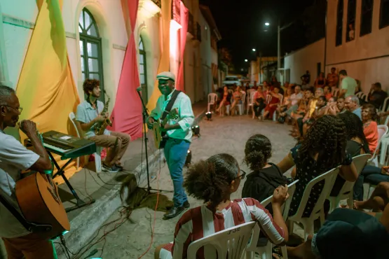 Projeto Cultural Dona Flora realiza festival da música instrumental em Alcobaça