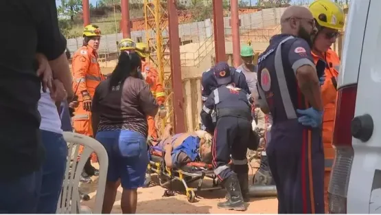 Quatro operários morrem soterrados em construção de supermercado, em Belo Horizonte
