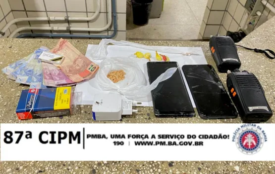 PM apreende menor em Teixeira de Freitas com drogas, celulares e rádios comunicadores