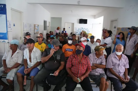 Prefeitura de Teixeira de Freitas promove ação de saúde em prol do Novembro Azul