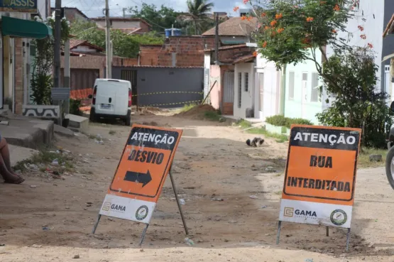 Prefeitura de Teixeira de Freitas inicia sistema de drenagem no Bairro São Lourenço