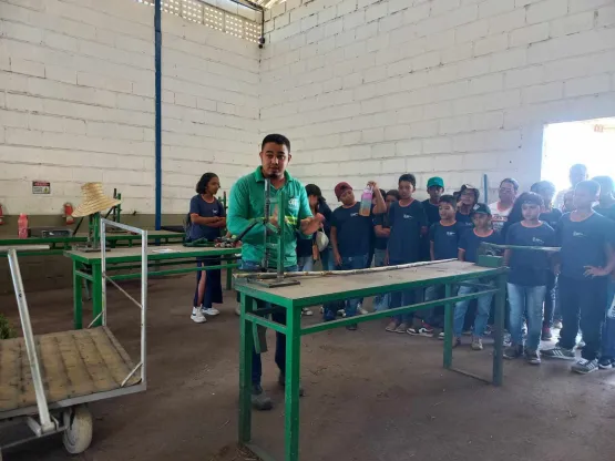 Educação: Escola Christinna realiza visita guiada à Usina Santa Maria com estudantes