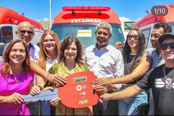 Prefeito Beto Pinto recebe nova ambulância para Medeiros Neto