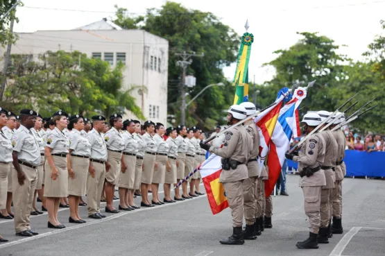 Polícia Militar forma 501 novos sargentos, que vão reforçar o policiamento de rua na capital e interior do estado 