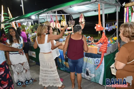 Prefeito Silvio Ramalho inaugura Espaço Baleia Jubarte em Caravelas