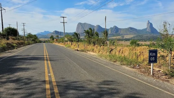 População celebra os 100 km de asfalto na rodovia BA-284 entre Itamaraju e Jucuruçu