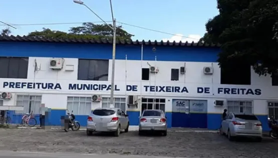 Prefeitura decreta recesso de fim de ano para órgãos e departamentos públicos municipais de Teixeira de Freitas