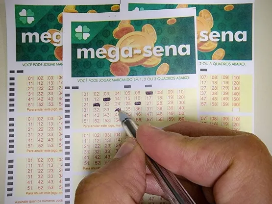 Mega-Sena acumula e próximo prêmio será de R$ 21 milhões 