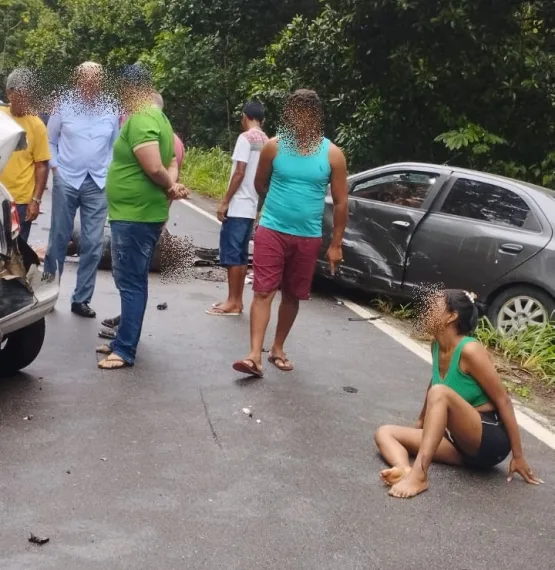 Mãe e filho morrem em acidente na manhã desta segunda-feira (22), na BA 270 no interior da Bahia