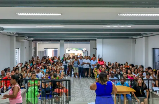Alcobaça celebra avanços educacionais com a posse dos novos diretores municipais 