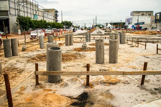 Construção da Praça Joana Angélica traz novo espaço de lazer e cultura para Teixeira de Freitas