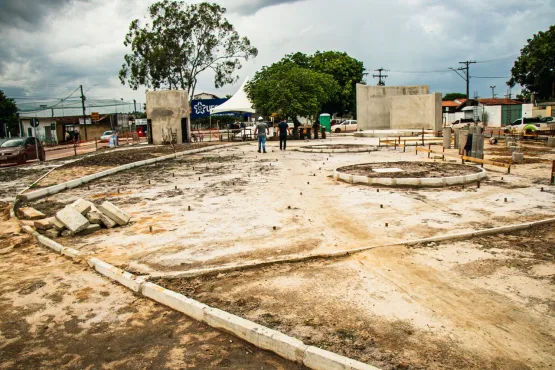 Construção da Praça Joana Angélica traz novo espaço de lazer e cultura para Teixeira de Freitas