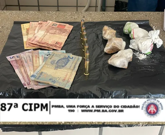 PM apreende drogas no Vila Caraípe em Teixeira de Freitas