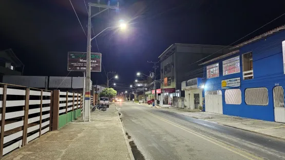 Prefeitura de Mucuri implementa modernização e segurança ao implantar iluminação de LED na Avenida Central nos bairros Pôr do Sol, Baía do Sol, Jardim Atlântico e Jardim das Tartarugas