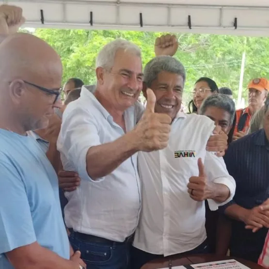 Medeiros Neto recebe visita do governador Jerônimo Rodrigues após fortes chuvas