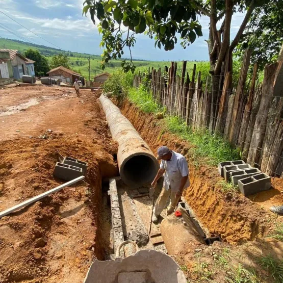 Prefeitura de Medeiros Neto avança com obras em Itupeva após fortes chuvas